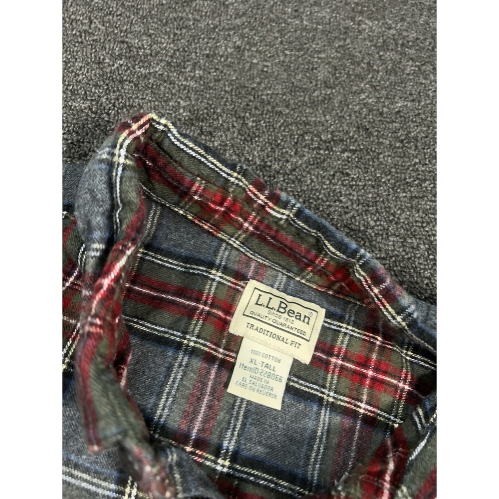 LL Bean Flannel Shirt Men's XL Tall XLT‎ Button Down Red Plaid Traditional Fit - Picture 4 of 6